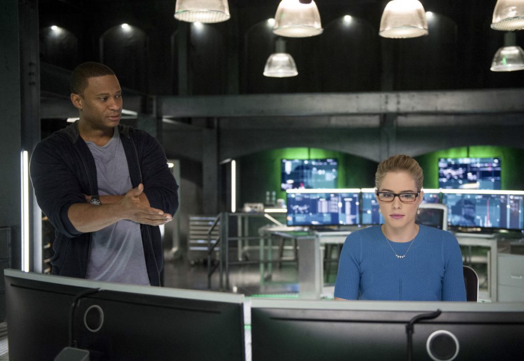 Arrow S05E15 Fighting Fire With Fire