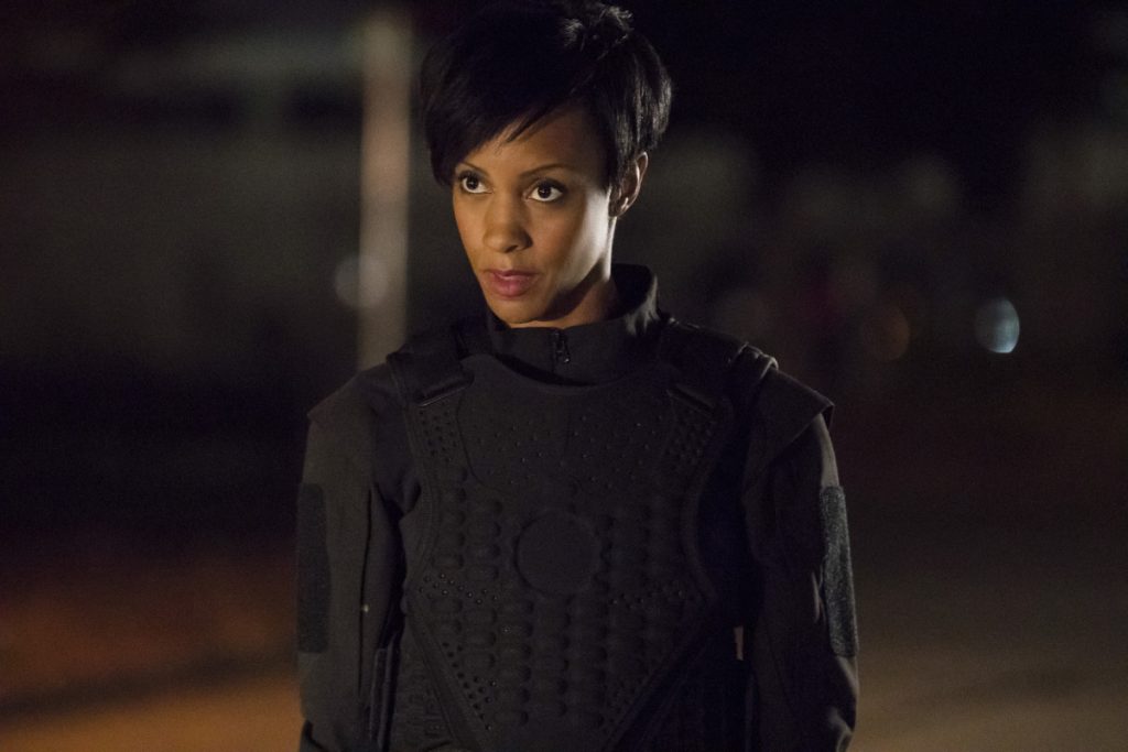 Arrow S06E03 Next of Kin