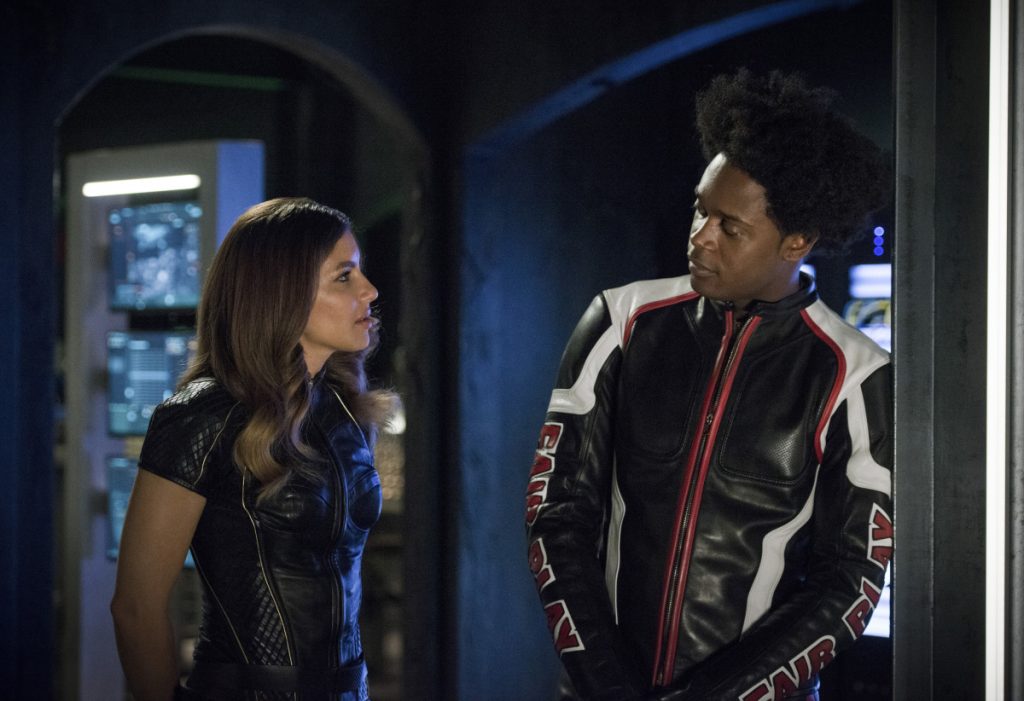 Arrow S06E04 Reversal