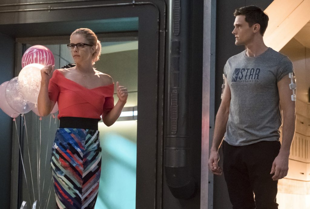 Felicity no episódio de The Flash