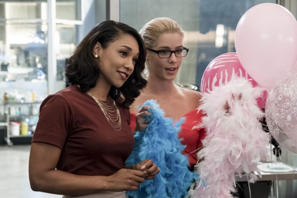 Felicity no episódio de The Flash