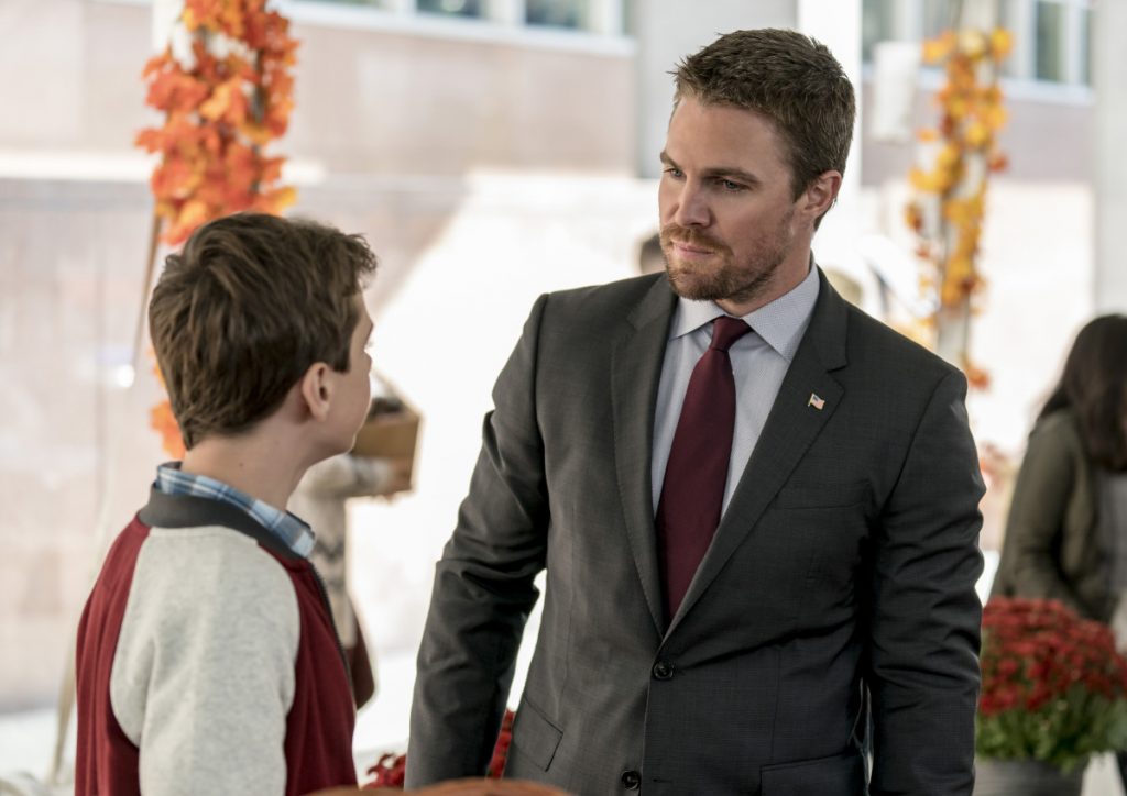 Arrow S06E07 Thanksgiving