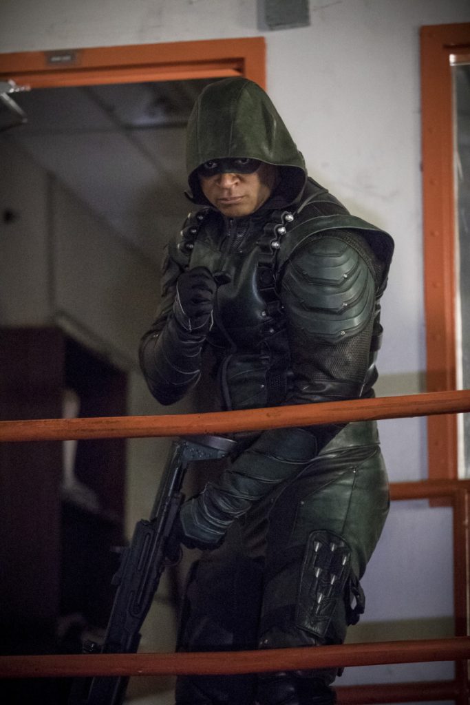 Arrow S06E07 Thanksgiving