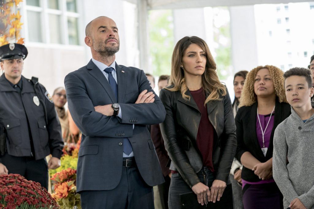 Arrow S06E07 Thanksgiving