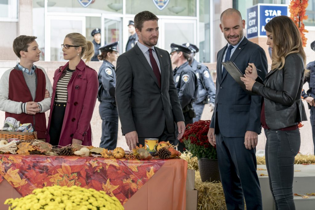 Arrow S06E07 Thanksgiving