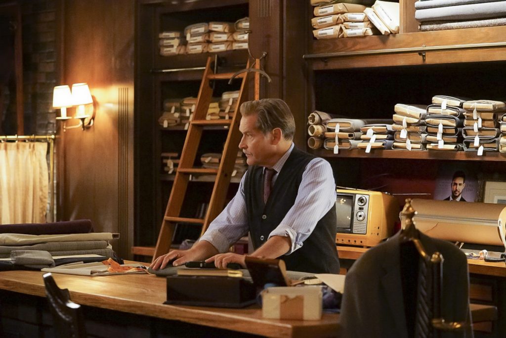 S01E05 And Then the Devil Brought the Plague: The Book of Green Light