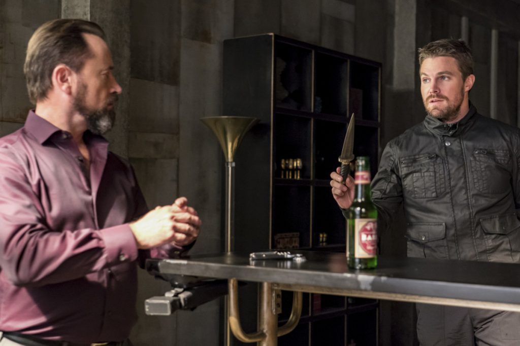 Arrow S06E20 Shifting Allegiances