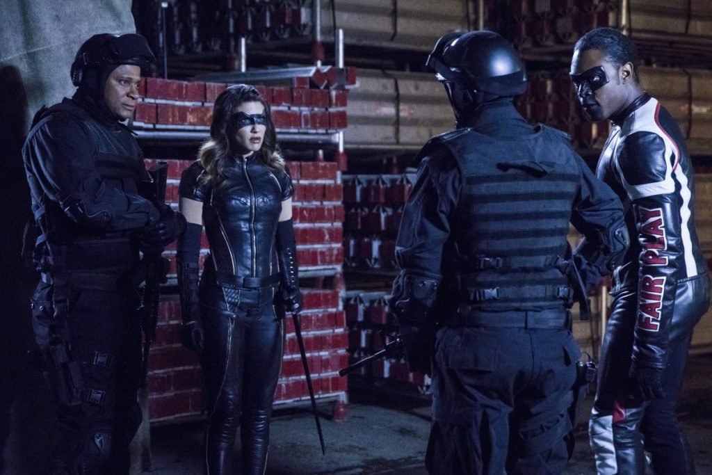 Arrow S06E20 Shifting Allegiances