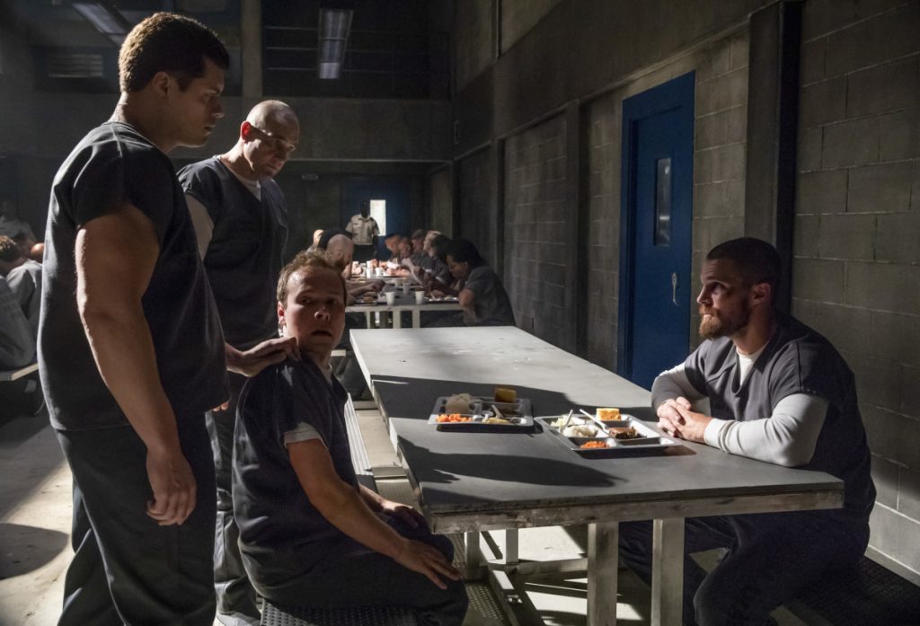 Arrow S07E01 Inmate 4587 | Season Premiere