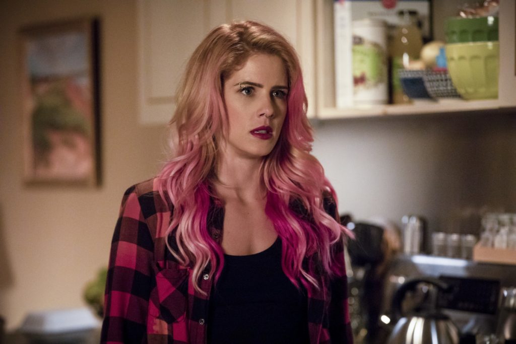 Arrow S07E01 Inmate 4587 | Season Premiere