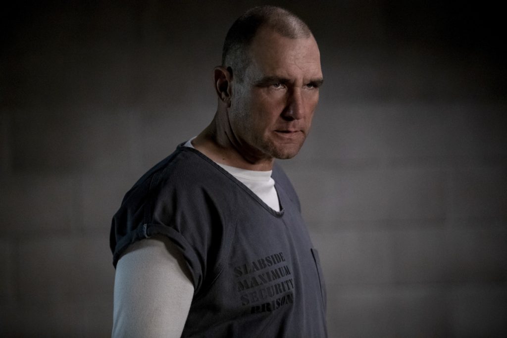 Arrow S07E03 Crossing Lines