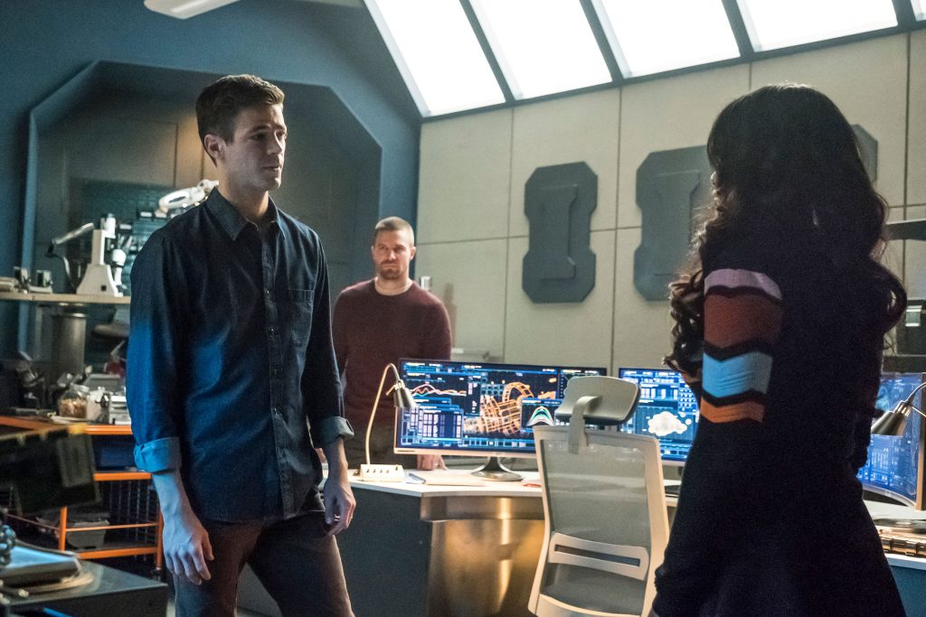 Fotos promocionais da hora de The Flash no crossover Elsewords