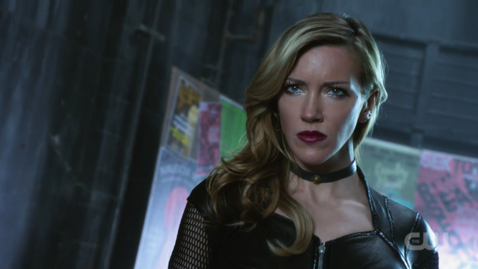 Arrow | katie Cassidy está confirmada na 8º temporada