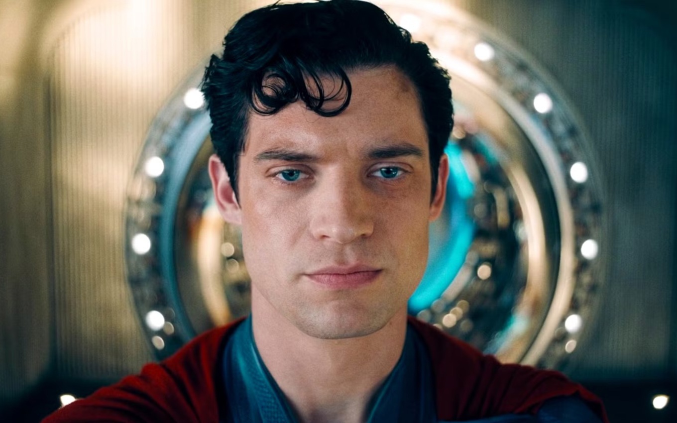 DC mantém quatro estreias confirmadas até 2028 após Supergirl e Lanternas